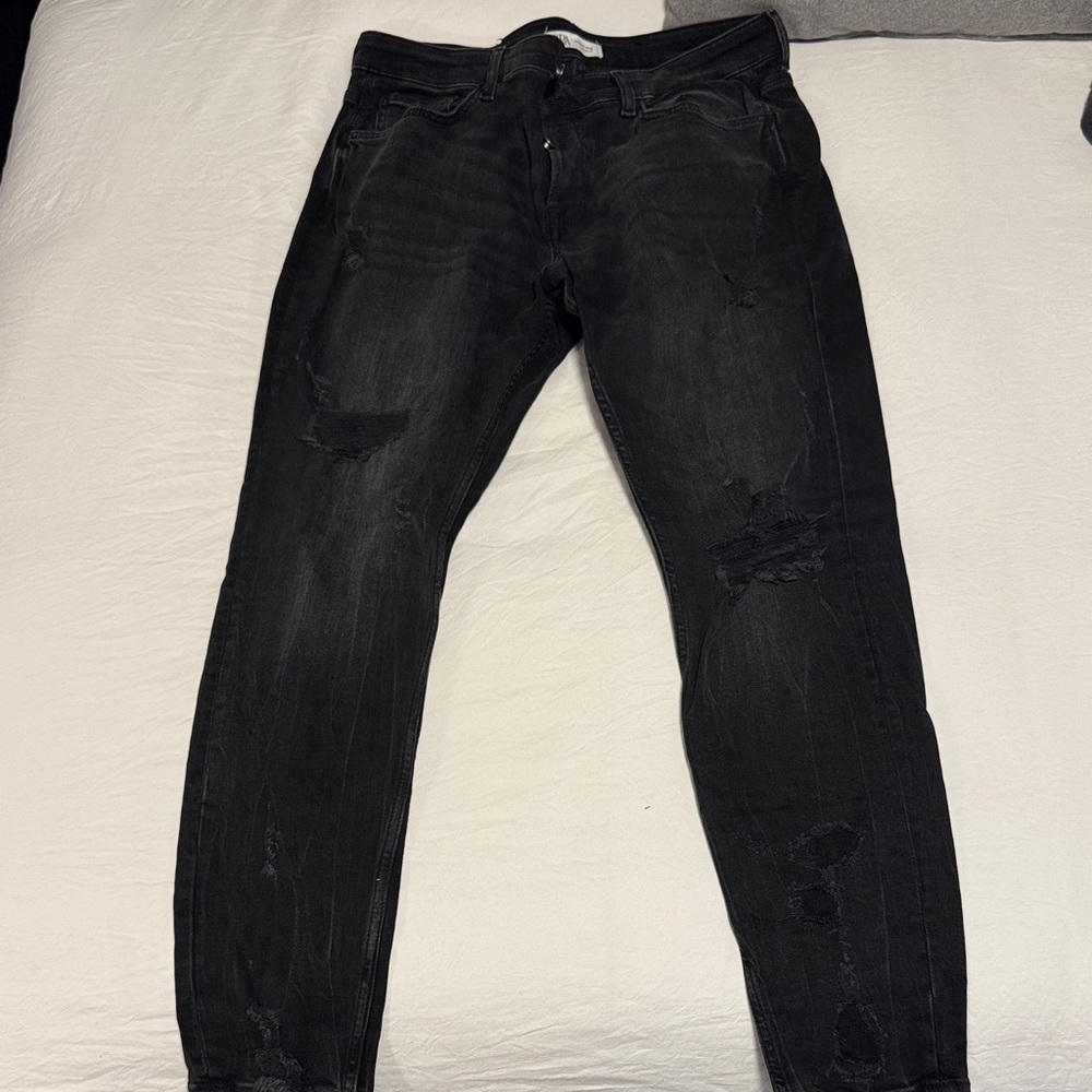 Zara Men's Black Ripped Skinny Jeans size US36